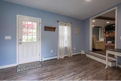 16 Sarah Drive, Merrimack, NH 03054 - Photo 11
