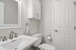 20 Suffolk Ct, Bedford, NH 03110 - Photo 21