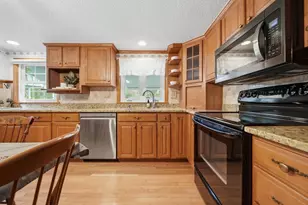 35 Nashua Rd, Pelham, NH 03076 - Photo 13