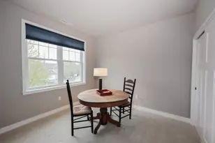37 Redwood Way, Manchester, NH 03102 - Photo 33