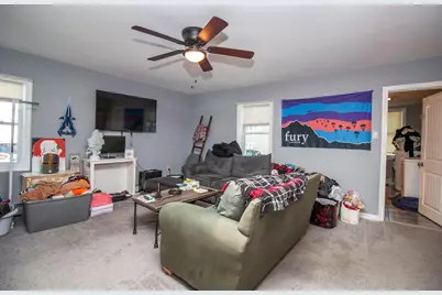 334 Massabesic Street, Manchester, NH 03103 - Photo 23