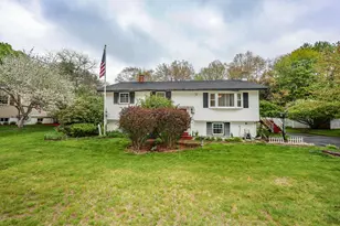 15 Raymond Dr, Merrimack, NH 03054 - Photo 3
