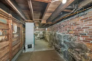 82 Summer St, Laconia, NH 03246 - Photo 43