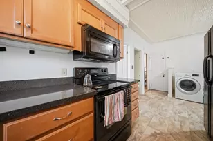14 Morrill St, Laconia, NH 03246 - Photo 13
