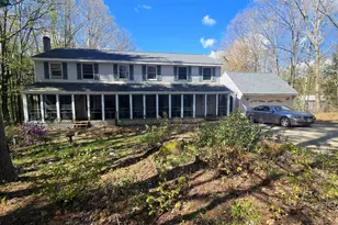 39 Fieldstone Cir, Weare, NH 03281 - Photo 3