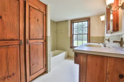 1 Featherbed Lane, Derry, NH 03038 - Photo 27