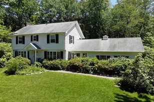 16 Marlowe Rd, Nashua, NH 03062 - Photo 1