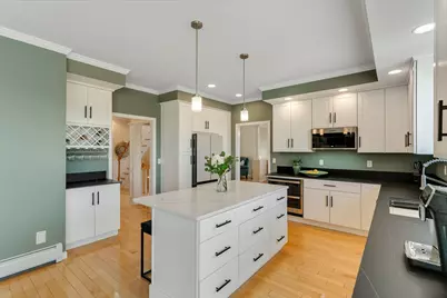 31 Vale Drive, South Burlington, VT 05403 - Photo 13