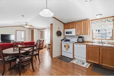 37 Penny Lane, Shelburne, VT 05482 - Photo 11