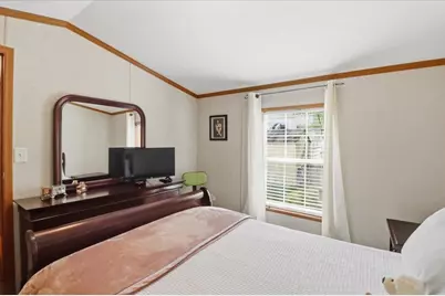 37 Penny Lane, Shelburne, VT 05482 - Photo 25