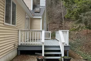 6 Oak Ridge Rd, Lebanon, NH 03784 - Photo 25