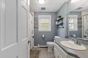 32 Amberwood Dr, Atkinson, NH 03811 - Photo 35
