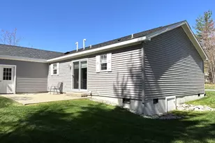 82 Country Wy, North Berwick, ME 03906 - Photo 21