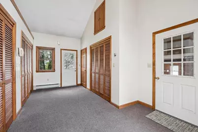 92 Pennsylvania Avenue, Manchester, NH 03104 - Photo 23