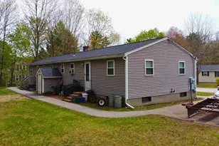 7 Patricia St, Somersworth, NH 03878 - Photo 19