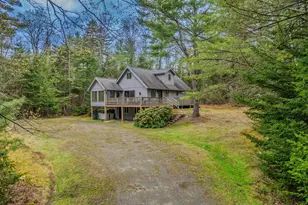 654 Wells Rd, Franconia, NH 03850 - Photo 3