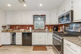 11 Mathew Dr, Merrimack, NH 03054 - Photo 15