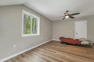 16 Old Manchester Rd, Amherst, NH 03031 - Photo 41