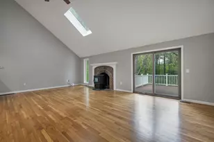 16 Old Manchester Rd, Amherst, NH 03031 - Photo 11