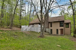 16 Old Manchester Rd, Amherst, NH 03031 - Photo 3