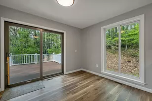 16 Old Manchester Rd, Amherst, NH 03031 - Photo 9