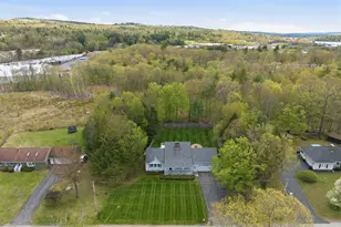 264 Hillcrest Dr, Laconia, NH 03246 - Photo 45