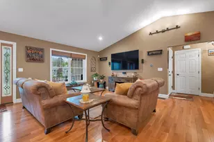 7 Pendleton Rd, Laconia, NH 03246 - Photo 13