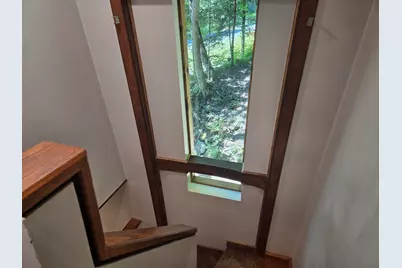 389 Dothan Road, Hartford, VT 05001 - Photo 11