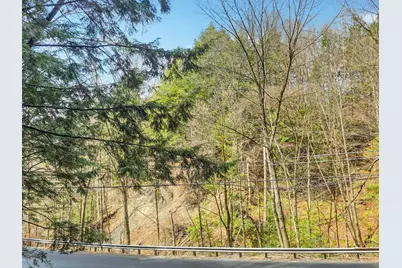 389 Dothan Rd. Road, Hartford, VT 05001 - Photo 5