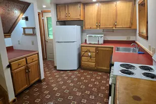 389 Dothan Rd, Hartford, VT 05001 - Photo 9