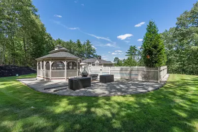 127 Hooksett Road, Auburn, NH 03032 - Photo 47