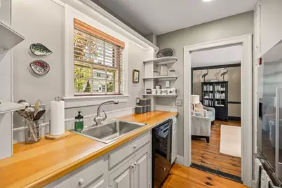 244 New Castle Avenue, Portsmouth, NH 03801 - Photo 13