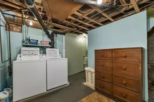 32 Dearborn St, Milford, NH 03055 - Photo 27