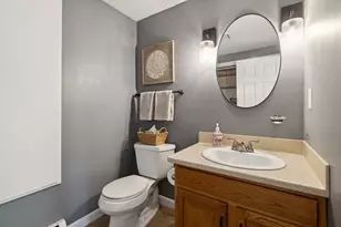 8 Queens Way, Merrimack, NH 03054 - Photo 15