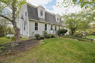 8 Queens Way, Merrimack, NH 03054 - Photo 1
