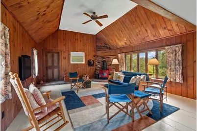 736 Pleasant Street, New London, NH 03257 - Photo 19