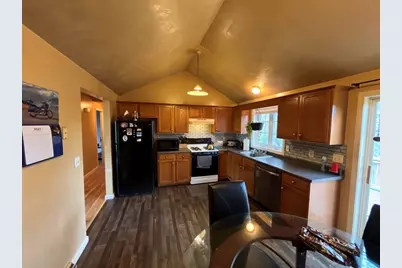 223 S Main Street, Seabrook, NH 03874 - Photo 5
