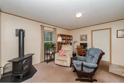 7 D'amours Avenue, Rochester, NH 03839 - Photo 5