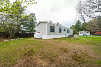 7 D'amours Avenue, Rochester, NH 03839 - Photo 3