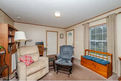 7 D'amours Avenue, Rochester, NH 03839 - Photo 7