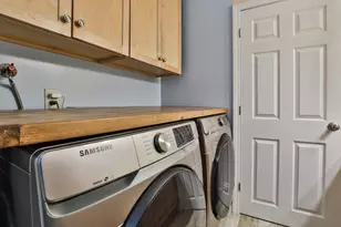 336 New Boston Rd, Bedford, NH 03110 - Photo 27