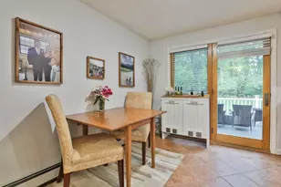 336 New Boston Rd, Bedford, NH 03110 - Photo 15