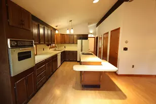 38 Marshall Ave, Hartford, VT 05001 - Photo 21