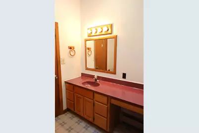 38 Marshall Avenue, Hartford, VT 05001 - Photo 39