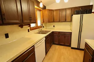 38 Marshall Ave, Hartford, VT 05001 - Photo 25