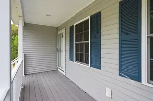 23 Phillips Rd, Sandown, NH 03873 - Photo 9