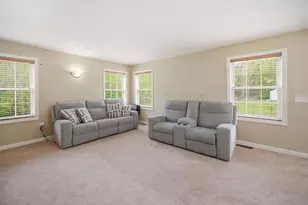 23 Phillips Rd, Sandown, NH 03873 - Photo 21