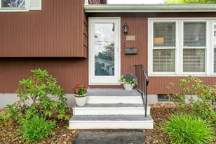 130 Colgate Rd, Nashua, NH 03064 - Photo 3