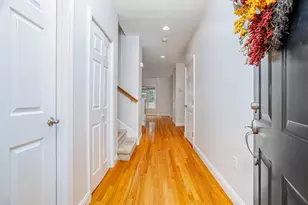 7 Augustus Cir, Merrimack, NH 03054 - Photo 7