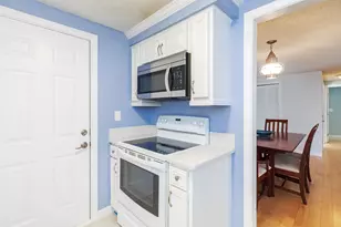 407 Ocean Blvd, Hampton, NH 03842 - Photo 11